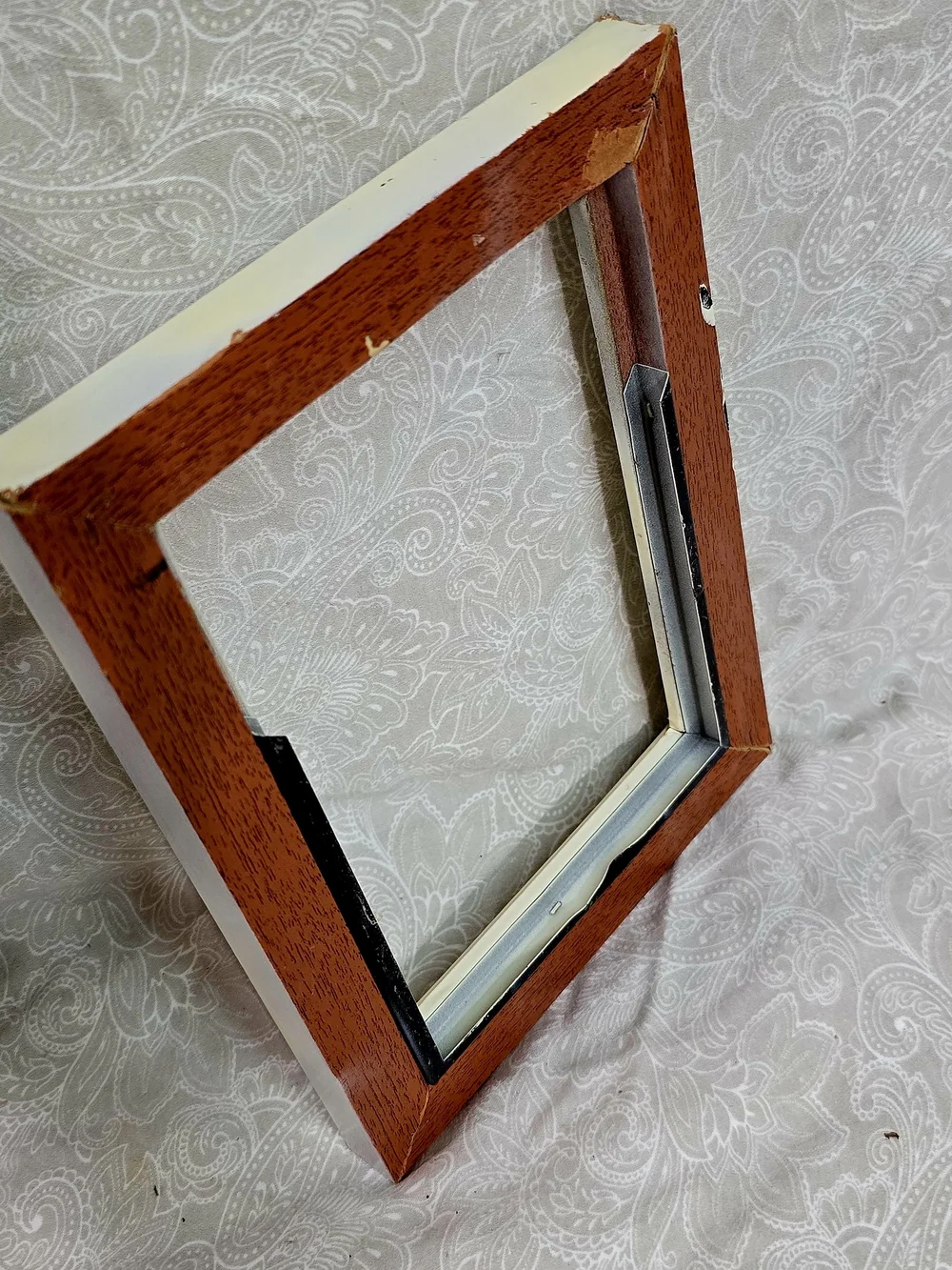 Vintage Off White Wood & Metal Channel Slide In Picture Frame 5.5x7.5